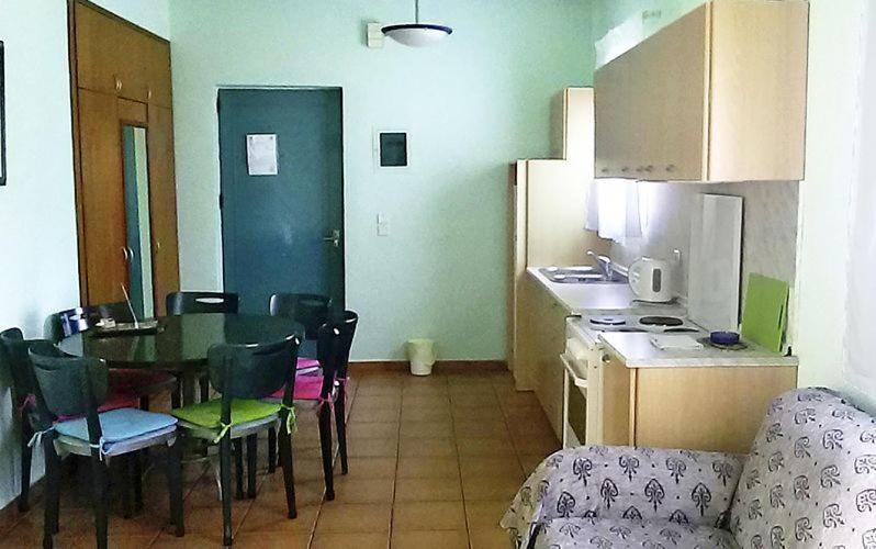 Poseidon Apartments Άγιος Γόρδιος Εξωτερικό φωτογραφία