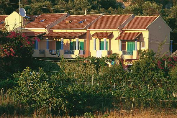 Poseidon Apartments Άγιος Γόρδιος Εξωτερικό φωτογραφία