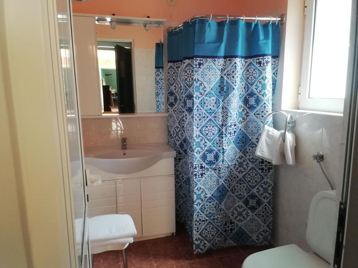 Poseidon Apartments Άγιος Γόρδιος Εξωτερικό φωτογραφία