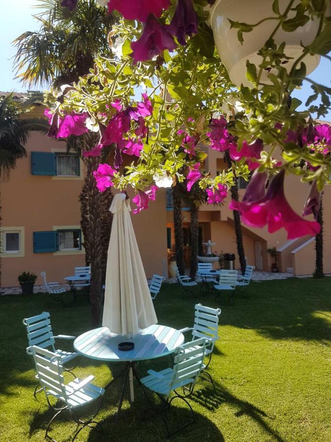 Poseidon Apartments Άγιος Γόρδιος Εξωτερικό φωτογραφία
